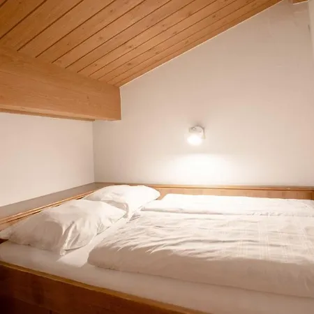 Alphof Ferienwohnung 8 דירה גראן